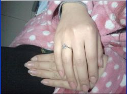 -威德钻石-克拉钻大本营(南京东路店)