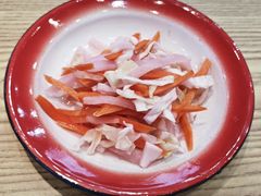 自制泡菜-刘二姐襄阳牛肉面(鸟巢店)