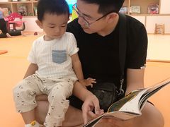 -龙格亲子游泳•水育早教运动中心