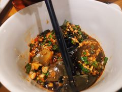 -老板很二(吉大店)