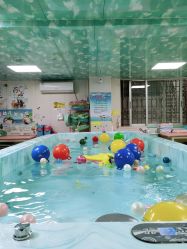 -小鸭先知婴儿游泳馆