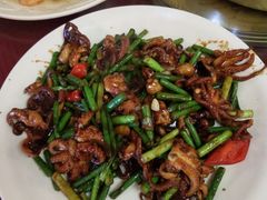 -鑫渔港海鲜本地菜·山海关浑锅(东戴河店)