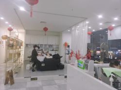-1983 Hair Salon