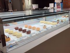 -潮一不贰·法式甜品·生日蛋糕·西式简餐(外滩店)