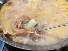 -霄汉牛三鲜湖北砂锅菜(万松园2店)