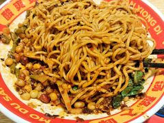 -魔都三兄弟酸辣粉·蘸卤炸串(虹桥万科店)