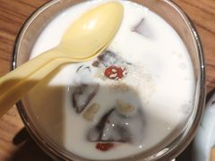 -茶花妹子云南餐厅(传媒大学店)
