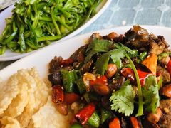 -小厨子私房菜·云南美食店