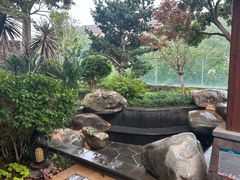 -七彩云南古滇温泉山庄