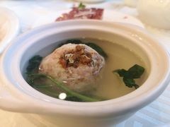 蟹粉狮子头-怡园饭店-餐厅(四望亭店)