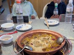 -阿婆情腊排骨火锅(金虹路店)