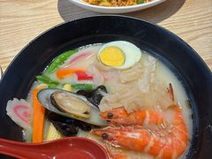 -滋味满屋美食坊(上海街店)
