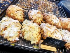 杏仁羊角-麦田工坊(月湖店)