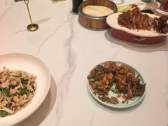 -梅利汴京烤鸭•开封豫菜地标店(东大街店)