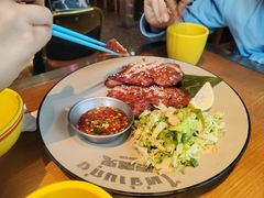 招牌泰式蜜汁猪颈肉-泰盏鬼·颓废冬阴(陈家祠扬韬店)