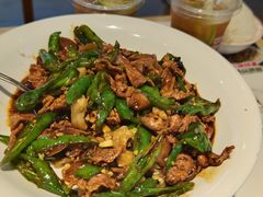 -霸蛮湖南菜·牛肉粉(荣京西街店)