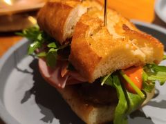 -SHAN山(前滩太古里店)