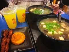-回味鸭血粉丝汤(新城市广场店)
