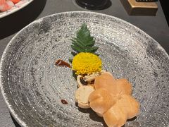 -铭牛烧肉·和牛海鲜自助(高新月牙湖店)