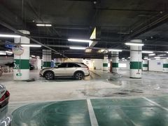 -世博源停车库