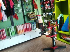 -佰德观岚记羽毛球馆