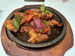 -饭怕鱼·黄焖鲟龙鱼(湖大店)