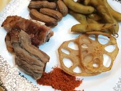 藏式烤羊排配高原土豆-西藏饭店·亚克·食光自助餐厅(文殊院店)