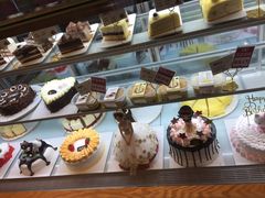 -焙丽拾光(麦凯乐直营店)