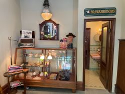-IMUSE BARBER SHOP
