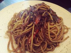 黑椒牛柳炒意面-MI WU FACTORY米屋美食工厂餐厅(绿地店)