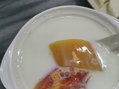 -黄师奶甜品店