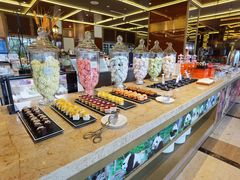 -大中华希尔顿酒店-念自助餐·嗨啤·小龙虾
