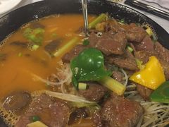 特色酸汤浸牛肉-岭南海晏楼(滨江东总店)