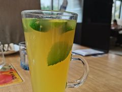 清雅卡曼橘七窨茉莉白毫绿茶-必胜客(机场路店)