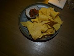-FOUR PLAY BAR