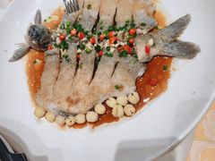 -湖北三五醇酒店·35年新楚菜