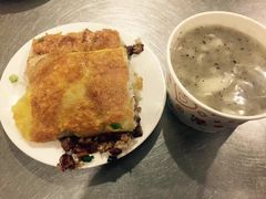 -严氏重油烧麦(民权路店)