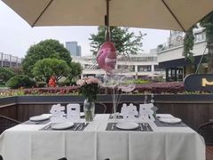 -MONICH牛排融合餐厅(和义大道购物中心店)