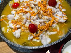 -山城外·非遗酸菜鱼(蜀都万达店)