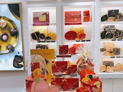 零售区-GODIVA(宁波来福士店)