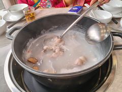 -鸿渡渔庄·特色鸭咀鱼