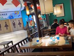 -佬麻雀·新湘菜(珠海金发购物中心店)