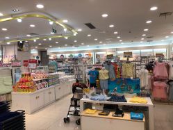 -爱婴室(上海紫荆广场店)