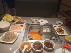 -海底捞火锅(公益西桥店)