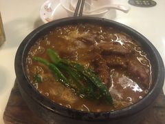 -新大咀港式茶餐厅(宝山万达店)