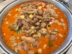 -彭记铁锅肥肠(东四总店)