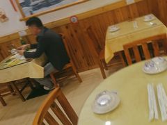 -鹤乡东北菜(崮山路店)