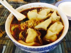 -笑来喜馄饨小笼工坊店(湖滨街店)