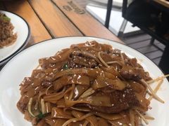 -皇后餐厅-煲仔·小菜·打边炉(古北店)