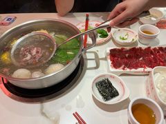 -八合里牛肉火锅(上海世茂广场店)